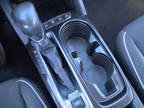 Used 2021 Chevrolet TrailBlazer LT image 15