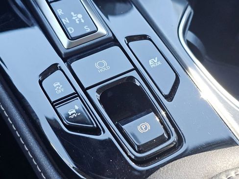 Used 2024 Lexus NX 350h 350h Premium w/ Cold Area Package image 11