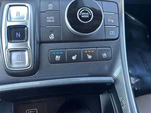 Used 2021 Hyundai Santa Fe Limited image 24