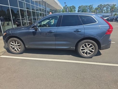 Used 2019 Volvo XC60 T5 Momentum w/ Premium Package AWD/4WD image 1
