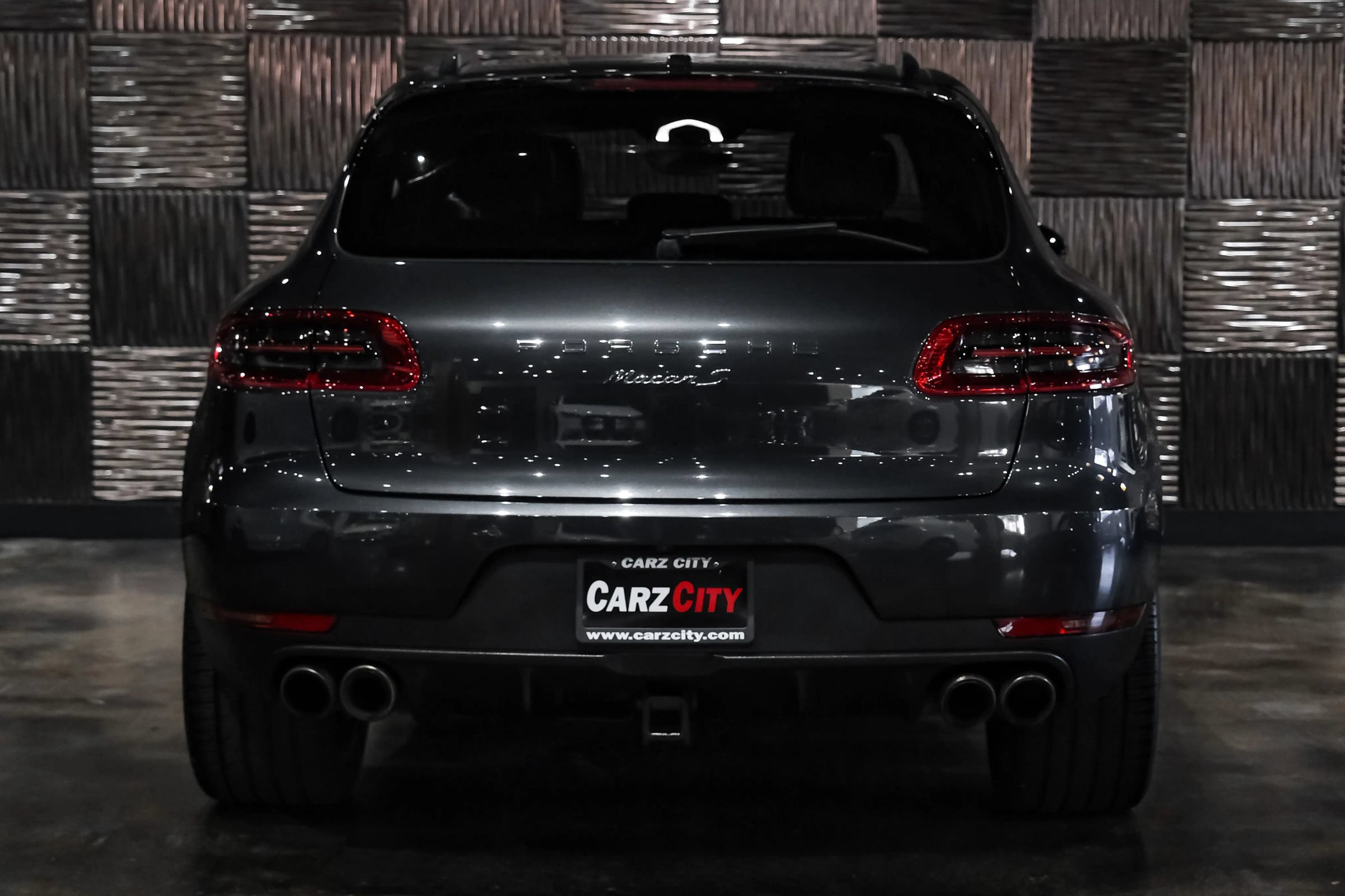 Used 2017 Porsche Macan S AWD/4WD image 11