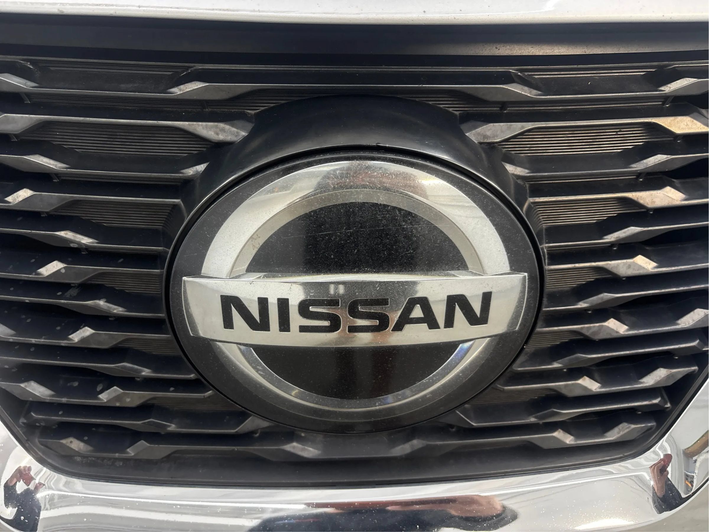Used 2018 Nissan Rogue SV AWD/4WD image 33