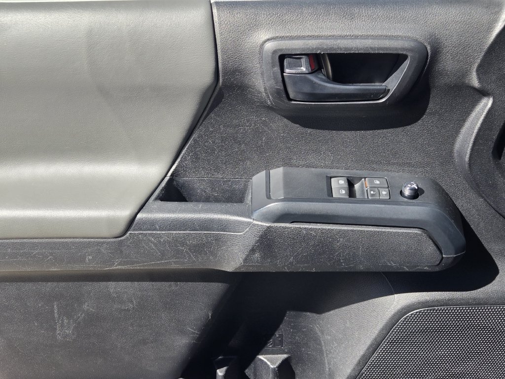 Used 2022 Toyota Tacoma SR RWD image 24