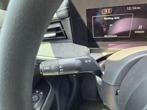 New 2026 Nissan Kicks SV w/ Charging Package FWD image 22