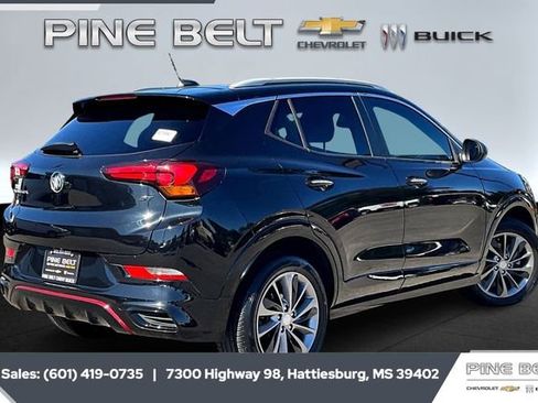 Used 2020 Buick Encore GX Select w/ Sport Touring Package image 11
