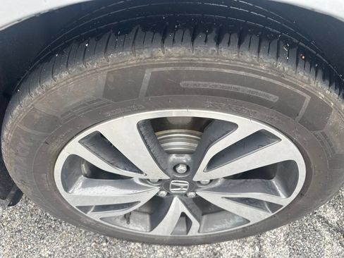 Used 2021 Honda Odyssey Touring image 9