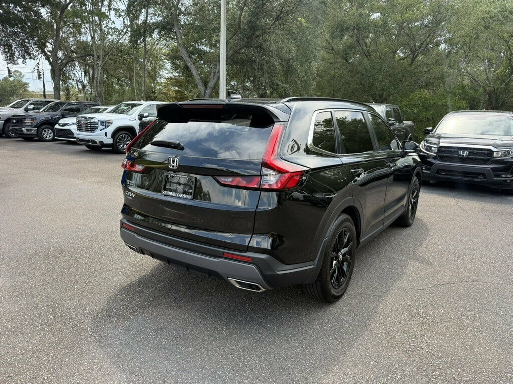 Used 2024 Honda CR-V Sport image 11