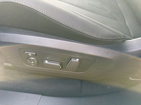 New 2026 BMW X3 xDrive30 w/ M Sport Package AWD/4WD image 21