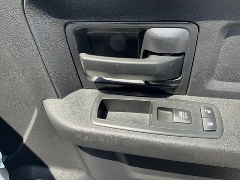 Used 2017 RAM 2500 ST w/ SXT Appearance Group AWD/4WD image 31
