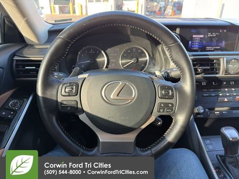 Used 2017 Lexus IS 300 AWD w/ Premium Package image 2