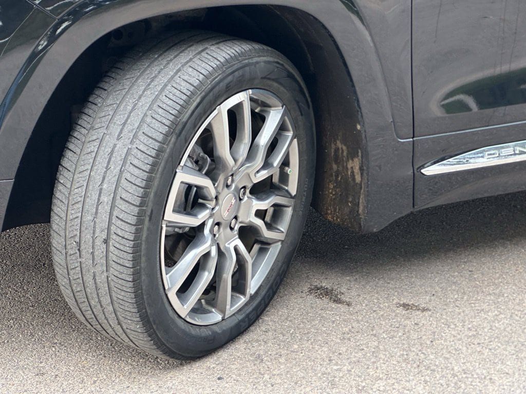 Used 2023 GMC Terrain Denali w/ LPO, Floor Liner Package AWD/4WD image 28