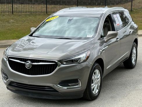 Used 2019 Buick Enclave Essence FWD image 14