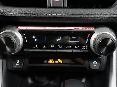 New 2025 Toyota RAV4 LE image 20