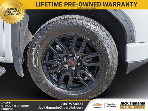 Used 2022 GMC Sierra 1500 Elevation w/ X31 Off-Road Package AWD/4WD image 10