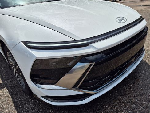 New 2026 Hyundai Sonata SEL FWD image 9