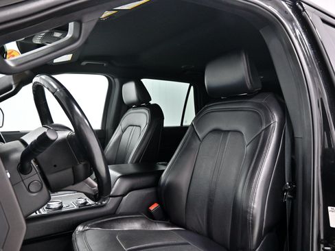 Used 2021 Ford Expedition Max Limited AWD/4WD image 6