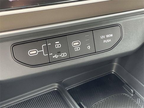 New 2026 Kia Carnival EX image 38