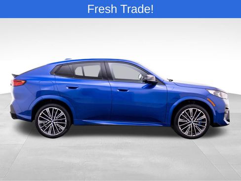 Certified 2026 BMW X2 M35i w/ Technology Package AWD/4WD image 6