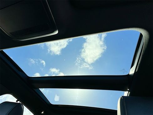 Used 2024 MAZDA CX-90 3.3 Turbo S w/ Premium Package image 23