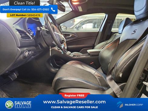 Used 2015 Chrysler 200 S w/ Comfort Group AWD/4WD image 9