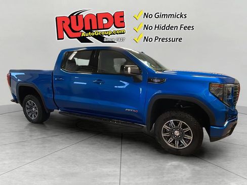 Used 2024 GMC Sierra 1500 AT4 w/ Technology Package AWD/4WD image 8