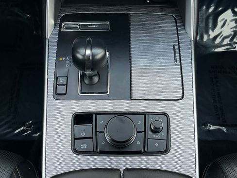 Used 2025 MAZDA CX-90 3.3 Turbo w/ Preferred Package image 40