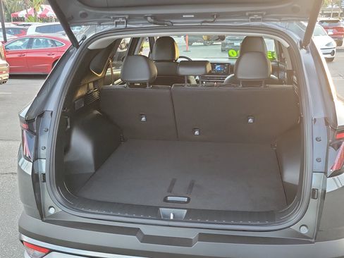 Certified 2025 Hyundai Tucson SEL image 17