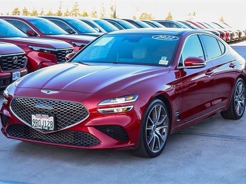 Used 2022 Genesis G70 2.0T w/ Prestige Package image 5