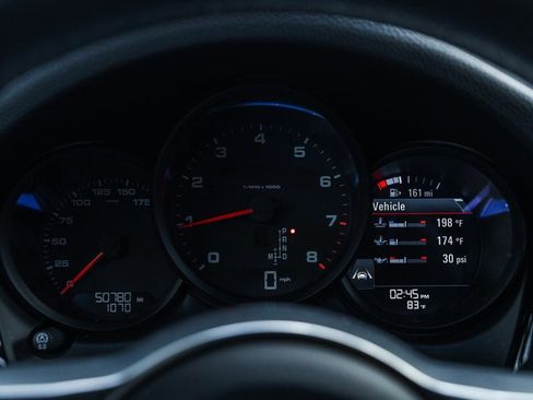 Used 2020 Porsche Macan image 17