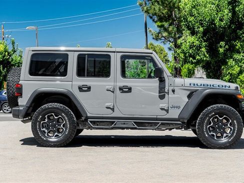 Used 2023 Jeep Wrangler Unlimited Rubicon 4xe w/ Cold Weather Group AWD/4WD image 5