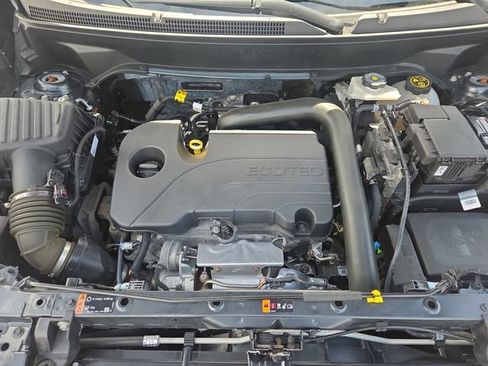 Used 2023 Chevrolet Equinox LT AWD/4WD image 30