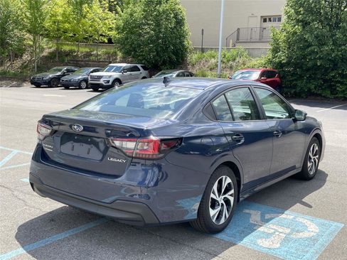 Certified 2025 Subaru Legacy Premium AWD/4WD image 5