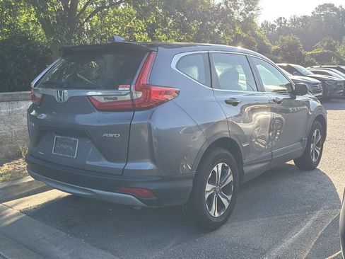 Used 2019 Honda CR-V LX image 6