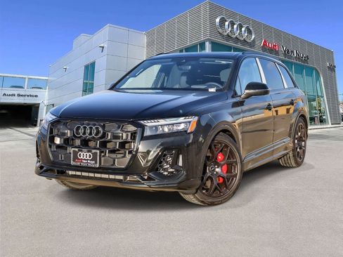 New 2026 Audi SQ7 Prestige image 1