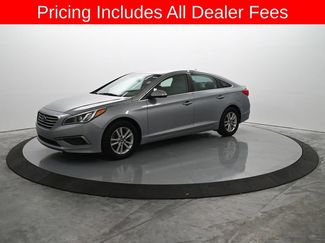 Used 2016 Hyundai Sonata SE FWD video 1