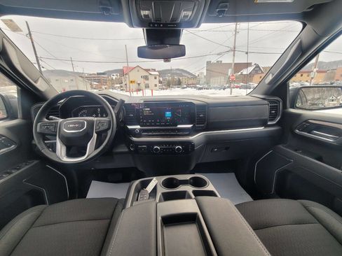 Used 2025 GMC Sierra 1500 Elevation image 19