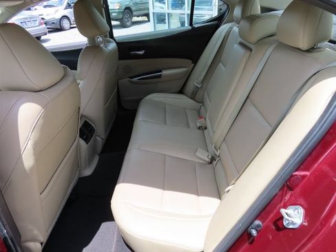 Used 2016 Acura TLX w/ Technology Package FWD image 9