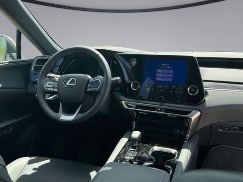 New 2026 Lexus RX 350 FWD image 19