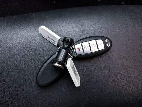 Used 2018 INFINITI Q50 Luxe image 21