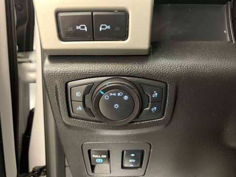 Used 2018 Ford F150 Lariat w/ Equipment Group 501A Mid AWD/4WD image 23