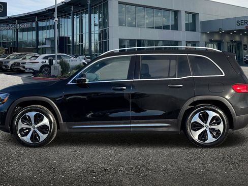 Certified 2025 Mercedes-Benz GLB 250 4MATIC image 7