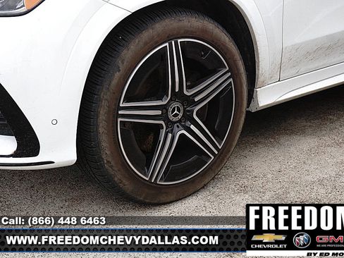 Used 2025 Mercedes-Benz GLE 450 4MATIC image 10