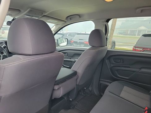 Used 2022 Nissan Titan S w/ S Utility Package RWD image 27