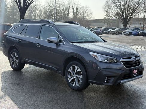 Certified 2022 Subaru Outback Touring image 4