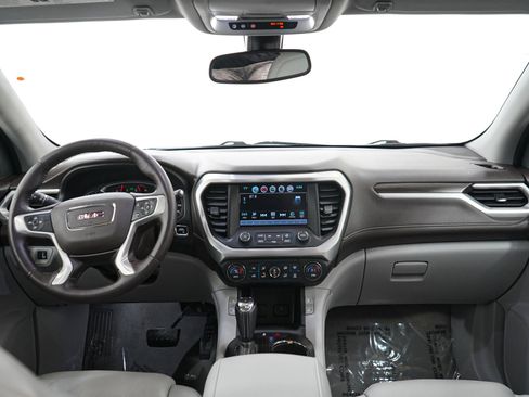 Used 2017 GMC Acadia SLT AWD/4WD image 14