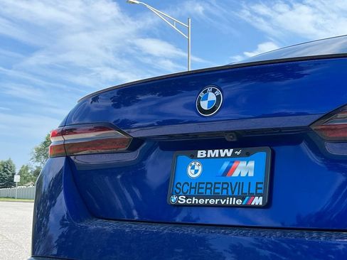Used 2025 BMW M5 w/ Executive Package AWD/4WD image 15
