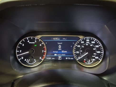 Used 2025 Nissan Sentra SV w/ SV Premium Package FWD image 10