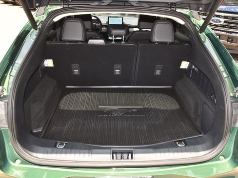 Used 2025 Ford Mustang Mach-E Premium AWD/4WD image 35