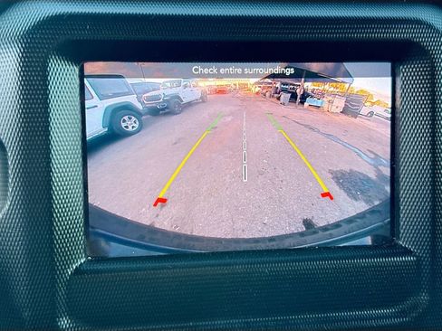 Used 2022 Jeep Wrangler Sport image 14