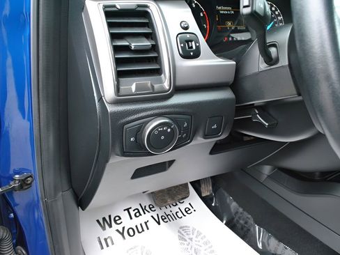 Used 2020 Ford Ranger XLT w/ Equipment Group 302A Luxury AWD/4WD image 19